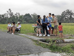 Video: Syahdu! Ngopi di Pematang Sawah Subak Bregiding Badung