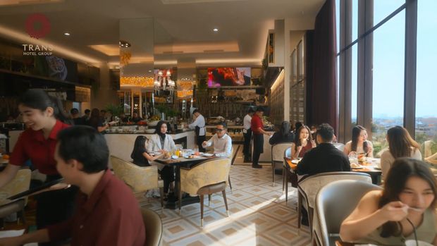 Staycation mewah dengan harga spesial di Trans Luxury Hotel Surabaya diperpanjang. Staycation mewah dengan harga spesial di Trans Luxury Hotel Surabaya diperpanjang.