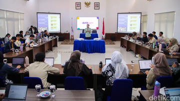 The Classroom Belajar di Balik Layar Produksi Berita Bersama Praktisi Detikcom