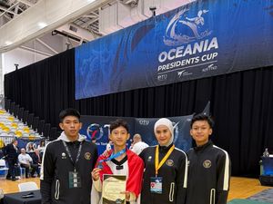 Taekwondo RI Bawa Pulang Dua Medali Persembahan Aziz Hidayat di Australia