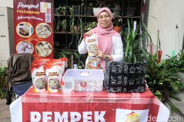 Berita dari Detik Finance: Dari Palembang ke Jakarta, UMKM Pempek Ini Eksis dari Bazar ke Bazar