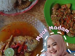 Video: Warung Betawi Pinggir Kali yang Lagi Hits di Jakarta, Pecaknya Bikin Nagih!