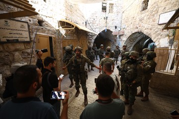 Pengamanan Diperketat saat Warga Israel Masuki Kota Tua Hebron