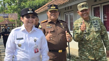 Plt Bupati Cilacap Lirik Batako FABA Karya Napi Nusakambangan