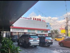 Dari Pangkas Rambut ke Puding Presiden, Begini Kisah Zazil Bakery