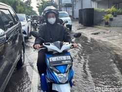 Surabaya Banjir, Rute Wira-wiri hingga Suroboyo Bus Dialihkan