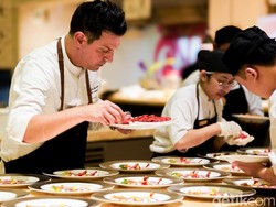 Mencicipi Sajian Menu Kelas Dunia Racikan Chef Michelin di Trans Resort Bali