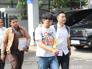 Polda Jateng Tangkap Tersangka Kasus Penggelapan 4 Kg Emas Senilai Rp 3,7 M