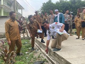 Pemprov Banten Bangun Jalan Desa Pakai Beton, Minta Tak Dirusak Truk Overload