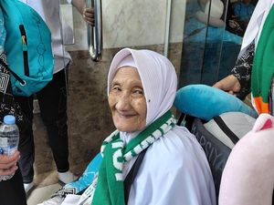 Jemaah Haji Tertua Indonesia Ungkap Rahasia Tetap Sehat di Makkah