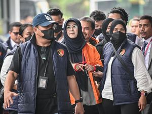 Janji Roy Suryo-dr Tifa Nggak Kabur Usai Tak Ditahan di Kasus Ijazah Jokowi