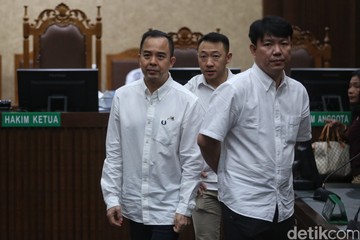 Penyuap Bea Cukai Rp61 M Dituntut 3 Tahun Penjara