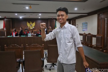 Sidang Khariq Anhar soal Demo Agustus 2025 Ditunda