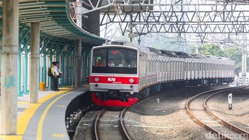 Berita dari Detik Finance: Tarif KRL Dipastikan Tidak Naik!