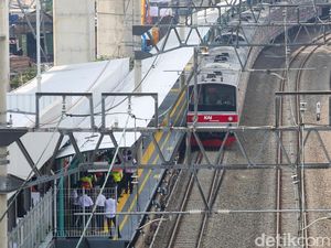 Jam Operasi KRL Kota-Tanjung Priok Bakal Diperpanjang saat Ada Event di JIS