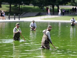 Video: Trump Geram Kolam Refleksi Dirusak, Padahal Baru Direnov