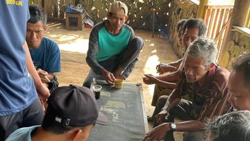 Respons Pemkab Pandeglang soal Warga Petisi Jalan Rusak Pakai Darah