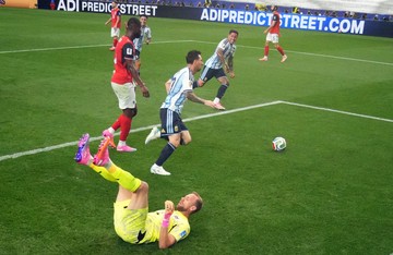 Kiper Austria: Ejek Messi Dulu, Dijebol Dua Kali Kemudian