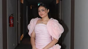 Potret Amora Lemos di Acara Prom Night SMP, Anggun Bergaun Soft Pink