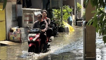 Biang Kerok Banjir Kepung Surabaya Saat Musim Kemarau