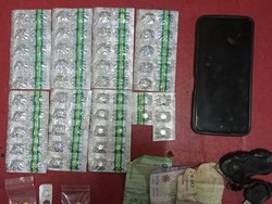 Pria di Depok Ditangkap Saat COD Obat Keras, 88 Butir Tramadol Disita
