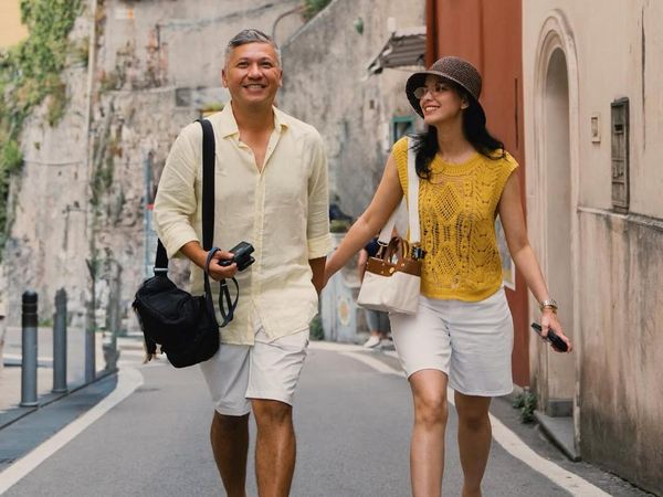7 Gaya OOTD Gading Marten dan Medina Dina yang Serasi, Cocok untuk Couple