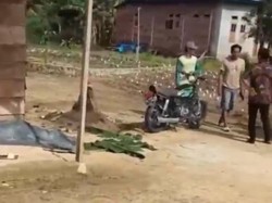 Pemotor RX King di Muna Barat Tewas Usai Tabrak Rumah Warga