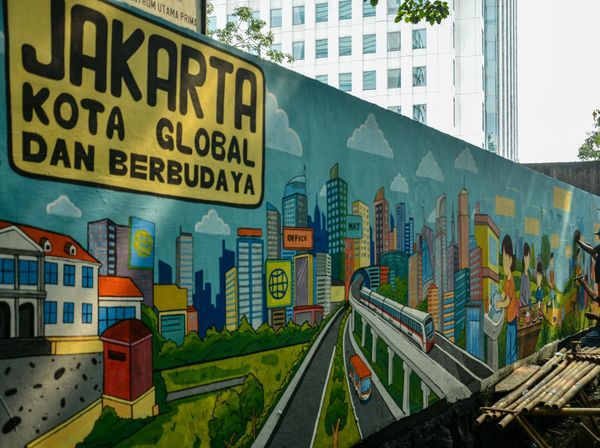 Mural Jakarta Kota Global Sambut HUT Jakarta