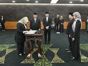 Plt Setjen MPR Lantik 3 Pejabat Tinggi Pratama, Tekankan Kolaborasi Kuat