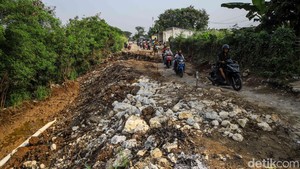 Jalan Raya CBL Memprihatinkan, 4 Titik Longsor Dibiarkan Berbulan-bulan