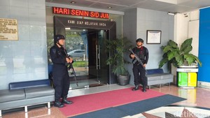 Kantor Bea Cukai Juanda Digeledah Kortastipidkor Polri