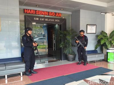 Kantor Bea Cukai Juanda Digeledah Kortastipidkor Polri