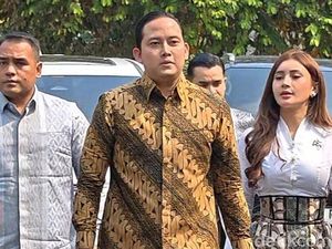 Potret Sespri Prabowo Bareng Kekasih Datangi Rumah Jokowi