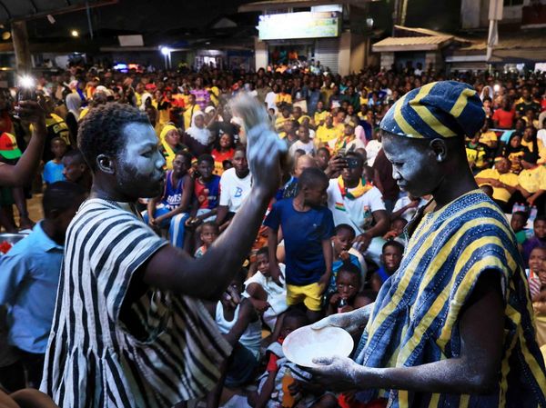 Suasana Mistis, Suporter Ghana Gelar Ritual Saat Lawan Inggris