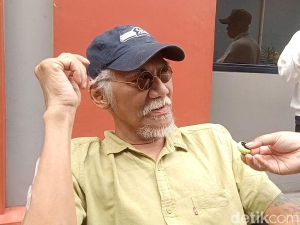 Tangis Tio Pakusadewo Ingat Ngaji Lagi-Hapal Surat Pendek karena Ali Imron