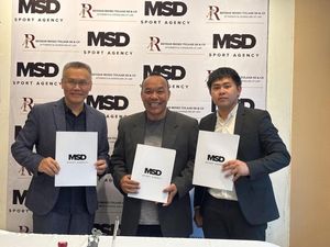Legenda Bulutangkis Tri Kusharjanto Jadi Pelatih Klub Kanada