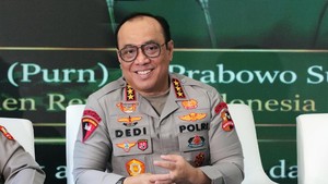 Wakapolri Luncurkan Buku ke-42 Berjudul Mengawal Pangan, Menuai Aman