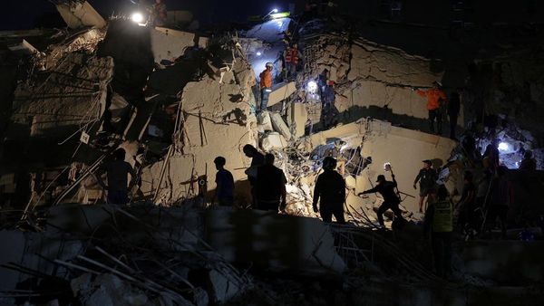 Foto: Bangunan Runtuh Diguncang Gempa Dahsyat Venezuela