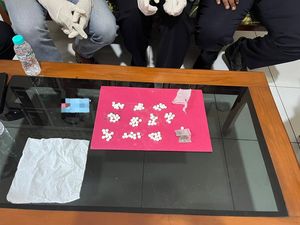 Nekat! Seorang Wanita Selundupkan Narkoba di Alat Vital ke Rutan Cirebon