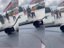 Geger Emak-emak di Kalteng Saling Cakar Saat Antre Isi BBM