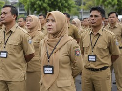 31 Honorer di Lombok Barat Batal Dirumahkan, Pakai Skema Outsourcing-BOS