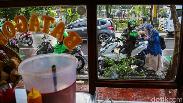 Kabar Baik untuk Driver Ojol, Potongan Aplikasi Turun Jadi 8 Persen