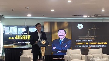 Luhut Bertemu BlackRock, Minta Jangan Pesimis Lihat Indonesia