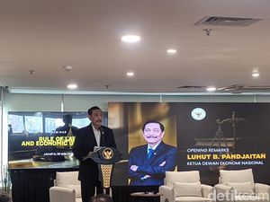 Luhut Ungkap Ancaman Middle Income Trap Mengintai RI, Wanti-wanti soal Ini!