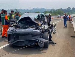 Sopir BYD Ngaku Blank Saat Tabrak Truk Boks di Tol Bocimi