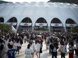 Video Calo Konser K-Pop di Korsel Dicidukin, Ada yang Jual 8 Kali Harga Asli
