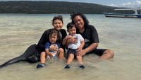 Marshel Widianto Ajak Istri dan 2 Anak Road Trip Jakarta-Bali