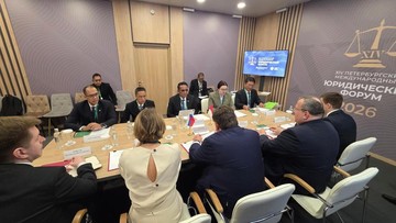 Menkum Paparkan Hasil Posbankum di Legal Forum Rusia, Perkuat Ekstradisi