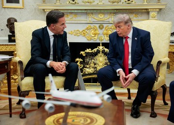 Potret Trump Ketemu Bos NATO, Ngaku Kecewa Nggak Dibantu Serang Iran