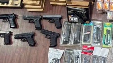 Penyamaran Polisi Ungkap Penjualan Puluhan Airgun di Pelabuhan Priok